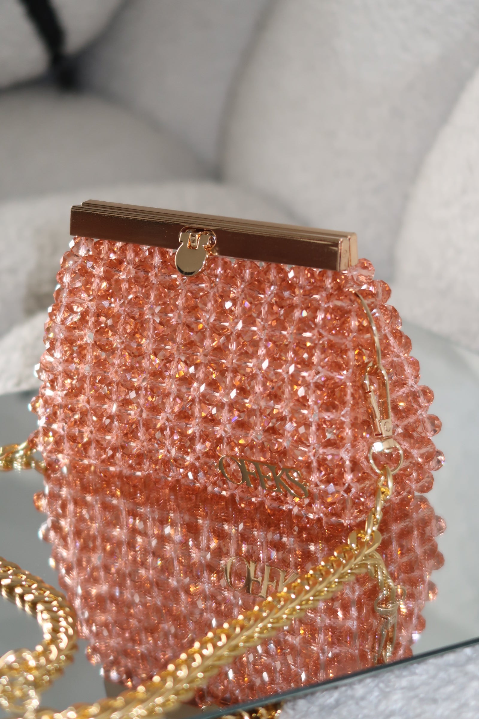THE HANDYBAG