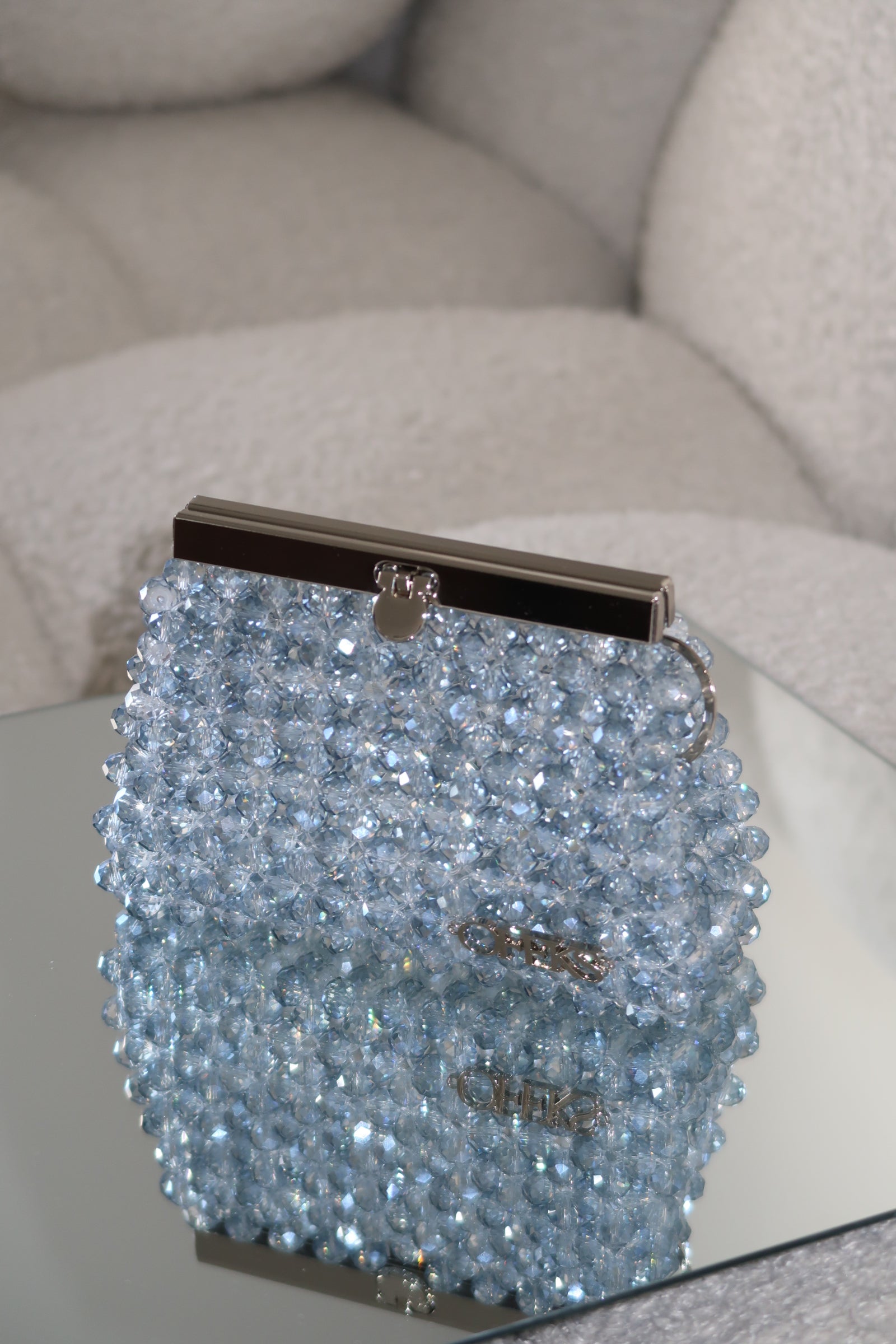 THE HANDYBAG